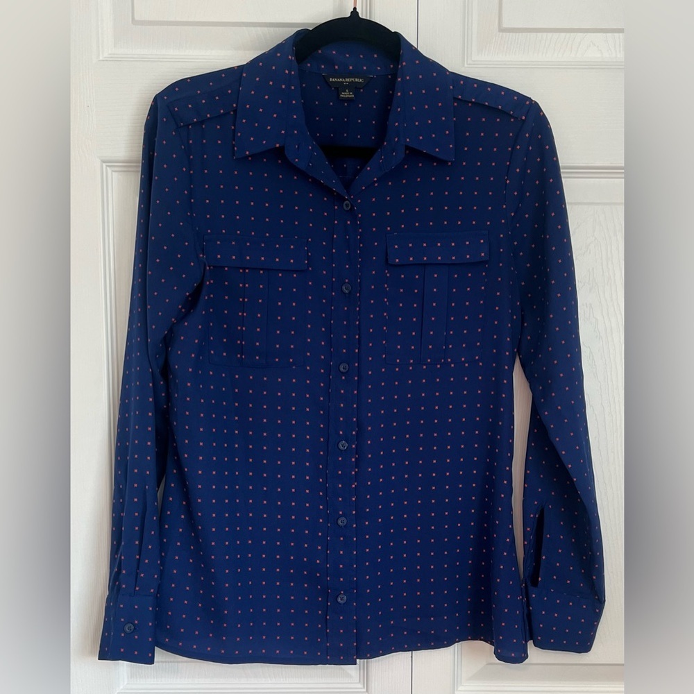 Women's Banana Republic Factory Blue With Orange X Long Sleeved Blouse